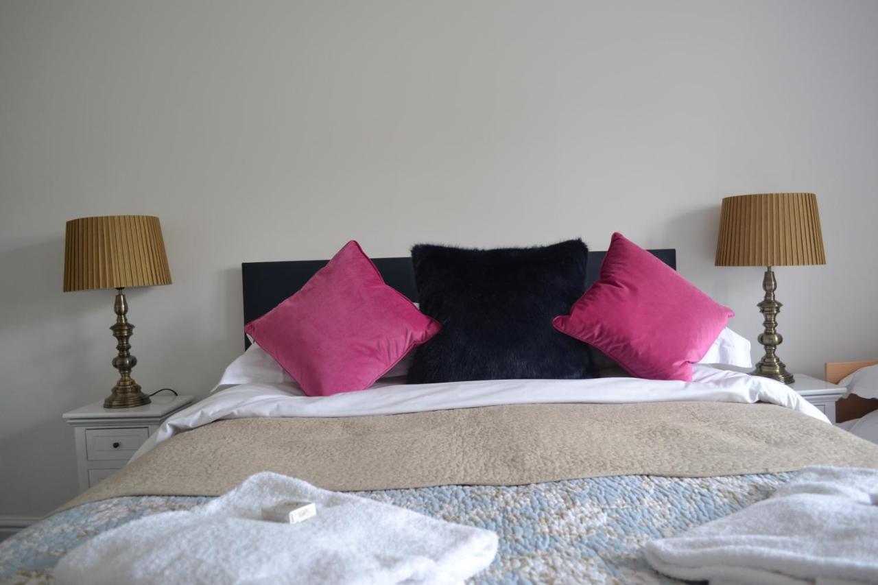The Nags Head Hotel Lyme Regis Luaran gambar