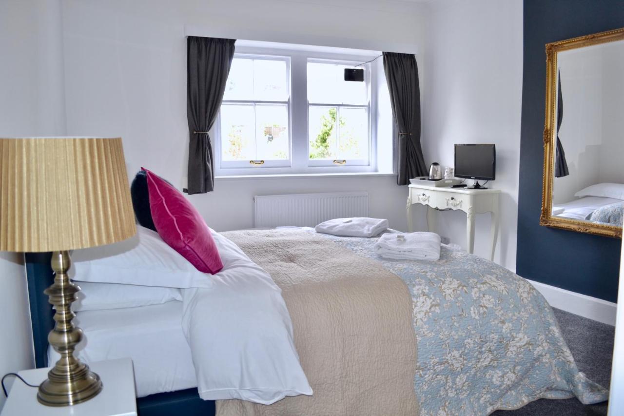 The Nags Head Hotel Lyme Regis Luaran gambar